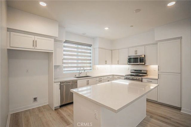 2317 W Broadway 6, Anaheim, CA 92804