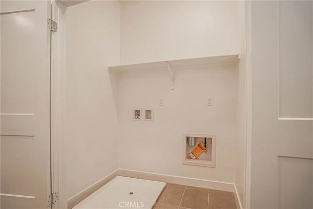 2317 W Broadway 6, Anaheim, CA 92804