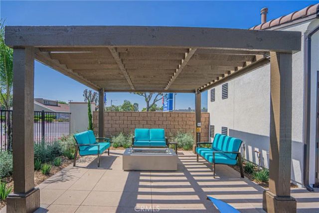 2317 W Broadway 6, Anaheim, CA 92804