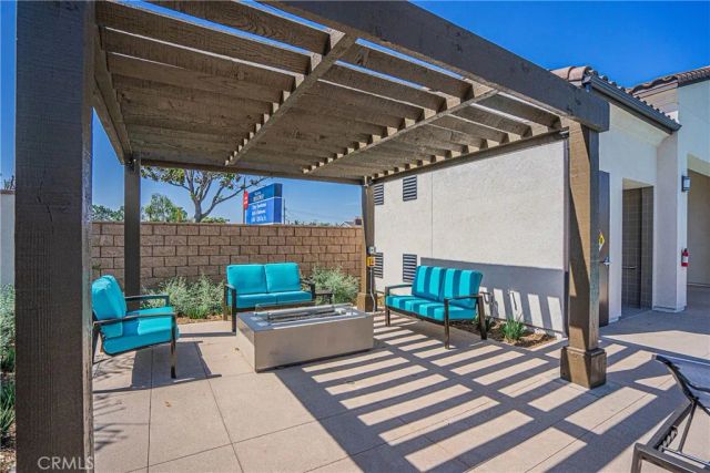 2317 W Broadway 6, Anaheim, CA 92804