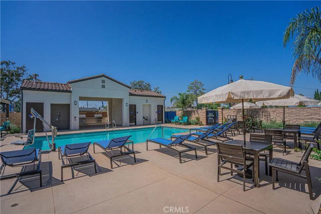 2317 W Broadway 6, Anaheim, CA 92804