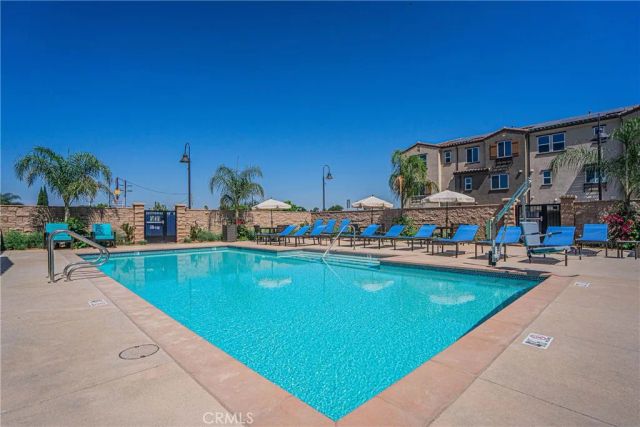 2317 W Broadway 6, Anaheim, CA 92804