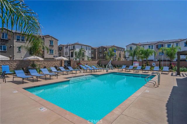 2317 W Broadway 6, Anaheim, CA 92804