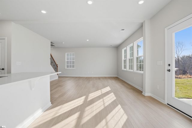 113 Farmwell Drive, Woodruff, SC 29388