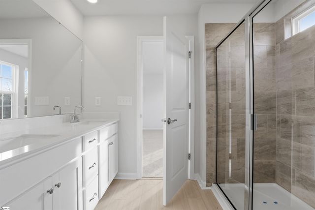 113 Farmwell Drive, Woodruff, SC 29388