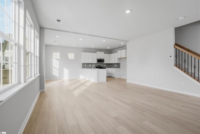 113 Farmwell Drive, Woodruff, SC 29388