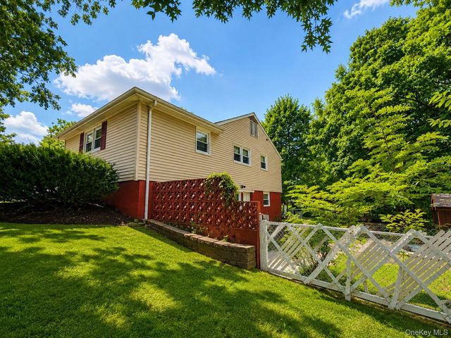 19 Stewart Place, Spring Valley, NY 10977