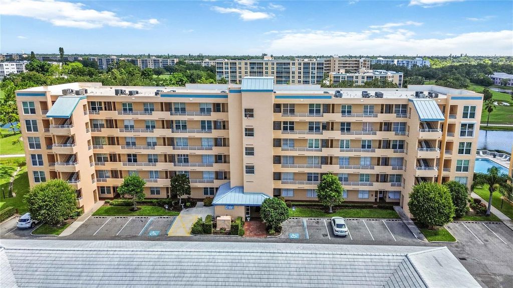 4550 PINEBROOK CIRCLE 605, Bradenton, FL 34209