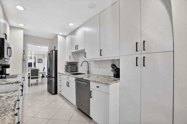 103 Bridgewood Court, Boca Raton, FL 33434