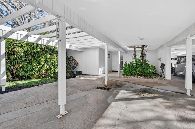 103 Bridgewood Court, Boca Raton, FL 33434