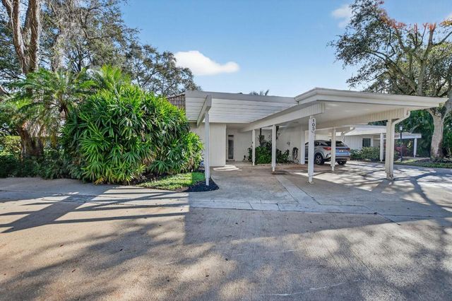 103 Bridgewood Court, Boca Raton, FL 33434