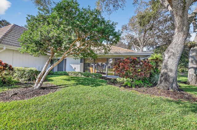 103 Bridgewood Court, Boca Raton, FL 33434