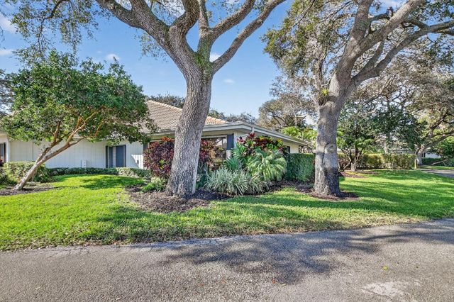 103 Bridgewood Court, Boca Raton, FL 33434