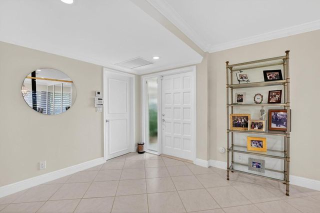 103 Bridgewood Court, Boca Raton, FL 33434