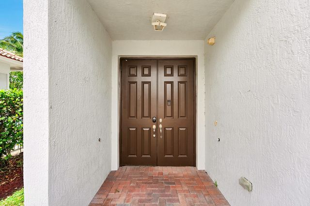 6720 CYPRESS WALK Terrace, Tamarac, FL 33321