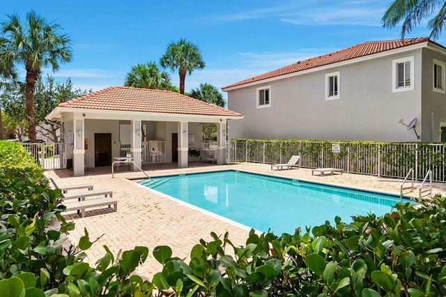 6720 CYPRESS WALK Terrace, Tamarac, FL 33321