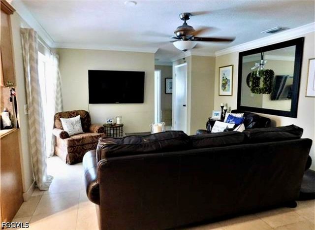 4479 Lakewood BLVD, Naples, FL 34112