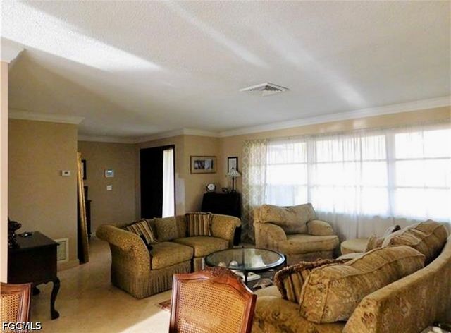 4479 Lakewood BLVD, Naples, FL 34112