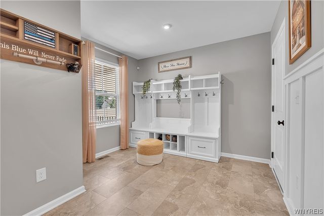 141 Florence Lane, Amherst, NY 14228