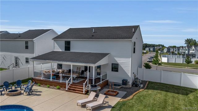 141 Florence Lane, Amherst, NY 14228
