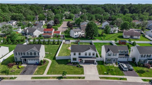 141 Florence Lane, Amherst, NY 14228