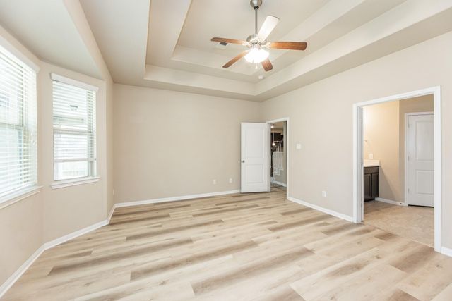 2414 Garden Falls Drive, Conroe, TX 77384