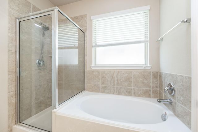 2414 Garden Falls Drive, Conroe, TX 77384