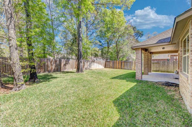 2414 Garden Falls Drive, Conroe, TX 77384