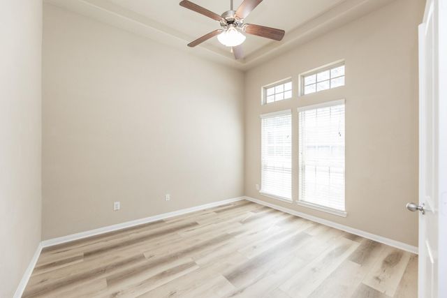 2414 Garden Falls Drive, Conroe, TX 77384