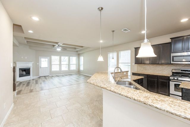 2414 Garden Falls Drive, Conroe, TX 77384