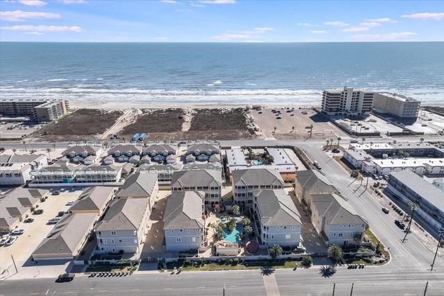 14910 Leeward Drive 304, Corpus Christi, TX 78418