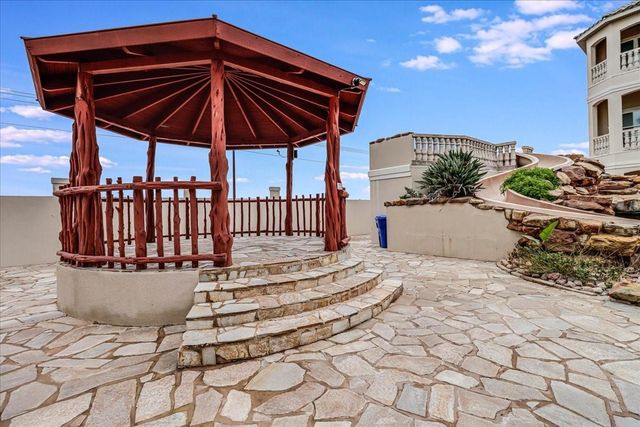 14910 Leeward Drive 304, Corpus Christi, TX 78418