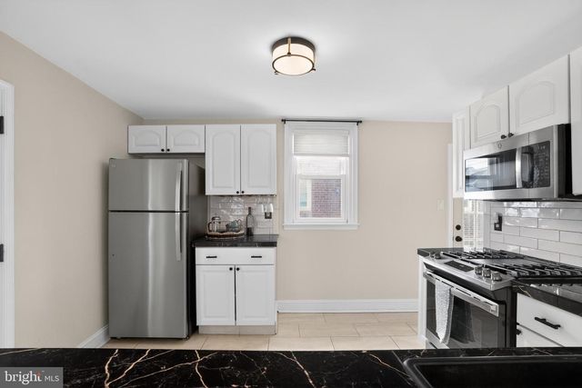 2158 6TH AVE, Morton, PA 19070