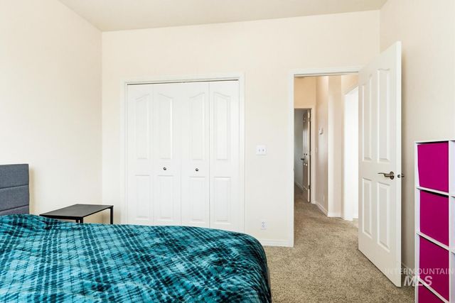 1946 N Banstead Place, Boise, ID 83713