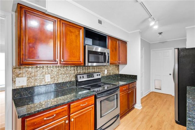 182 Belfast SW Court, Mableton, GA 30126