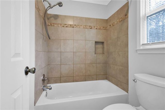 182 Belfast SW Court, Mableton, GA 30126