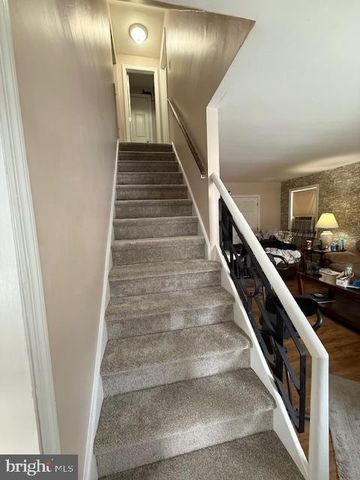 5501 RIVER RD, Pennsauken, NJ 08110