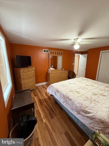 5501 RIVER RD, Pennsauken, NJ 08110