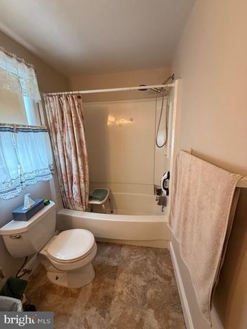 5501 RIVER RD, Pennsauken, NJ 08110