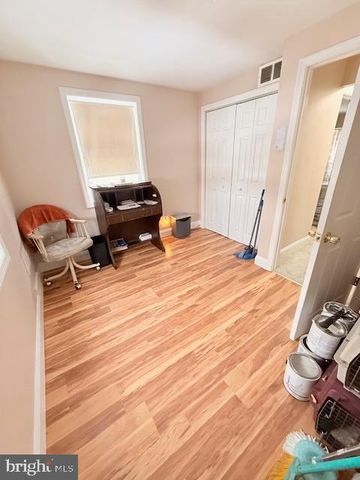 5501 RIVER RD, Pennsauken, NJ 08110