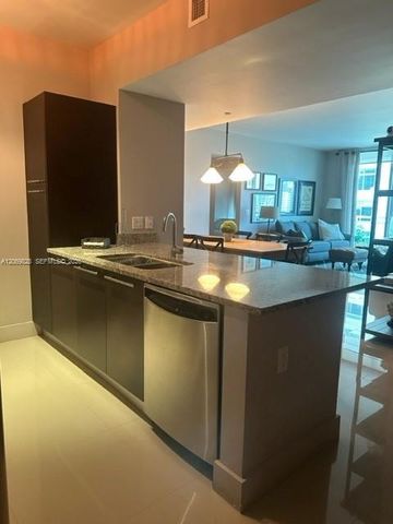 950 Brickell Bay Drive 2104, Miami, FL 33131