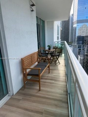 950 Brickell Bay Drive 2104, Miami, FL 33131