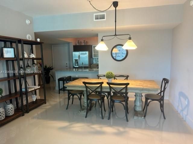 950 Brickell Bay Drive 2104, Miami, FL 33131