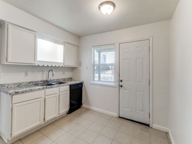 2321 Colonial, Mesquite, TX 75150