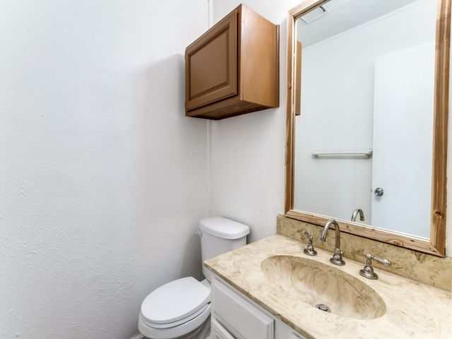 2321 Colonial, Mesquite, TX 75150