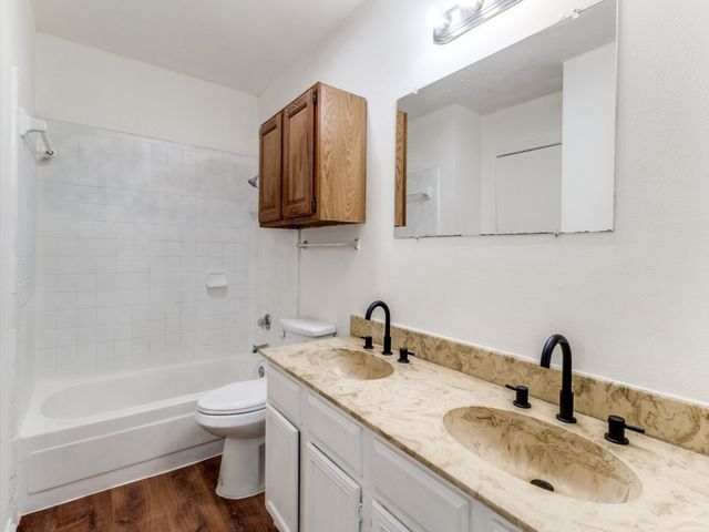 2321 Colonial, Mesquite, TX 75150