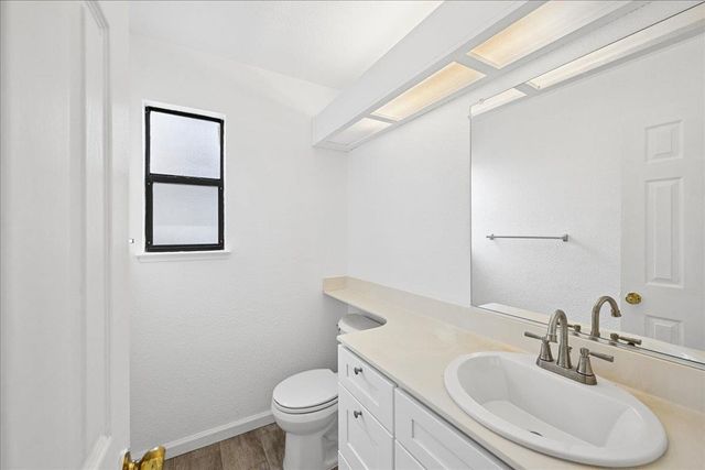 6830 Calvine Rd, Sacramento, CA 95823