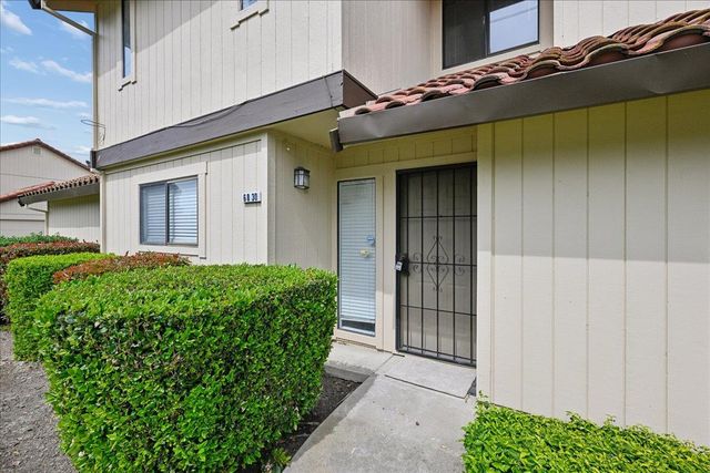 6830 Calvine Rd, Sacramento, CA 95823