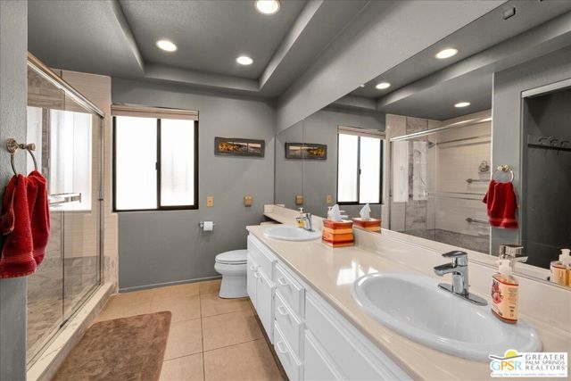 2247 Miramonte Circle C, Palm Springs, CA 92264