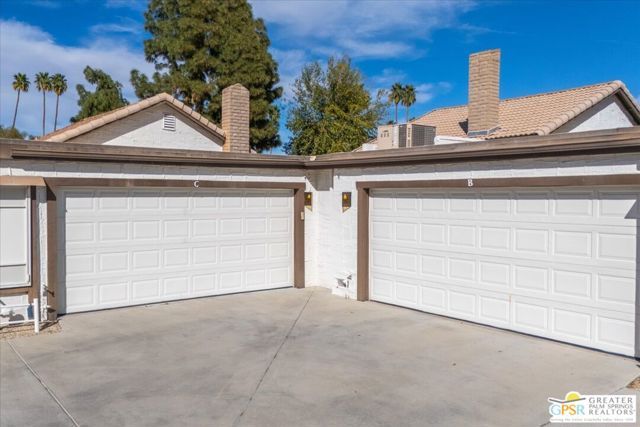 2247 Miramonte Circle C, Palm Springs, CA 92264